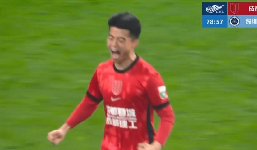 博鱼官网首页-廖荣祥：第一次在成都主场进球很开心，这也是回馈球迷的支持