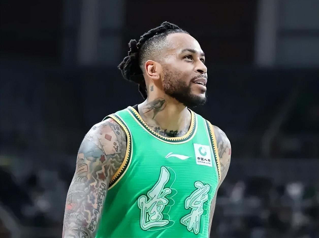 博鱼体育官方网站-乌戈上任盘活4将！莫兰德统领内线，付豪效率暴涨，2后卫打成主力